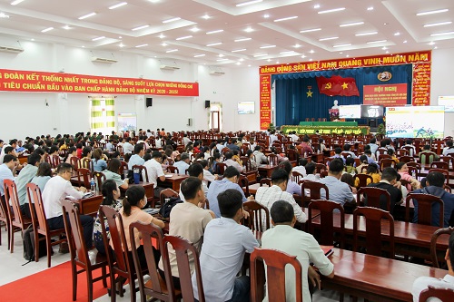 Hội nghị học tập, quán triệt Nghị quyết Hội nghị giữa nhiệm kỳ Đảng bộ tỉnh Trà Vinh lần thứ XI, nhiệm kỳ 2020 - 2025