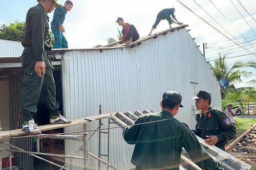 Long Toàn ra quân hỗ trợ xây dựng, sửa chữa nhà ở cho hộ nghèo