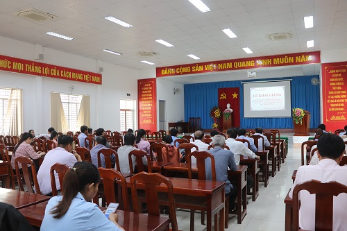Trung tâm Chính trị thị xã Duyên Hải khai giảng lớp bồi dưỡng nghiệp vụ công tác Dân vận năm 2022 
